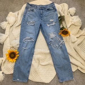 AE Distressed Mom Jean